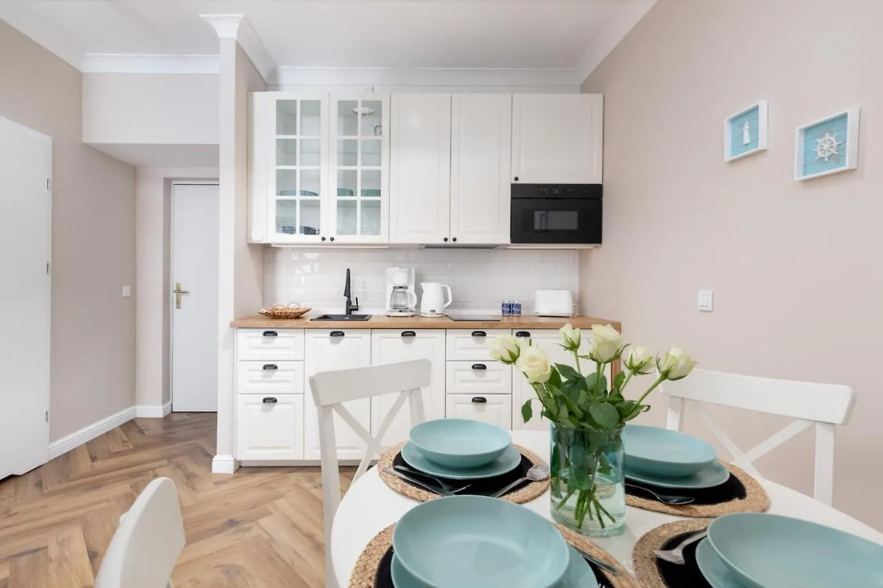 Etna Tranquil Apartments With Balcony Kolobrzeg By Noclegi Renters 0*,